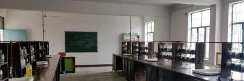 Laboratories - Image 3